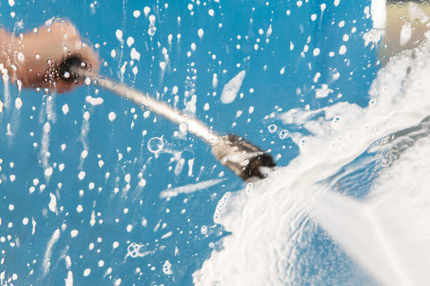 Best Pool Deck Cleaning in Luling, TX
